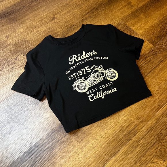Motorcycle Riders Cropped T - Picture 5 of 6